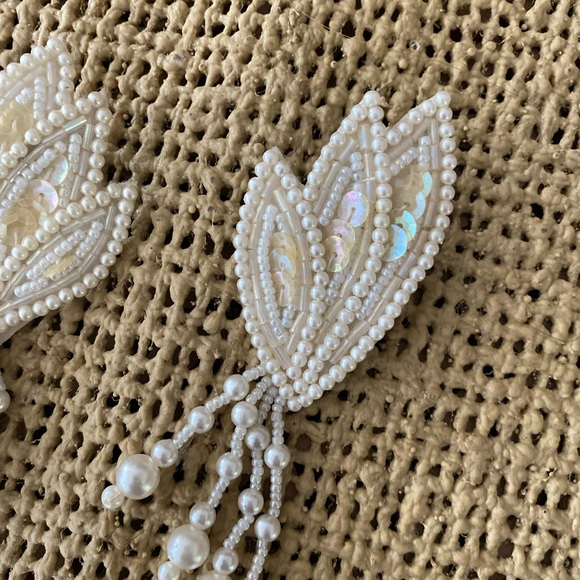 VINTAGE 80’S PEARL BEADED HOLOGRAPHIC SEQUIN TASSEL EARRINGS - Picture 6 of 9